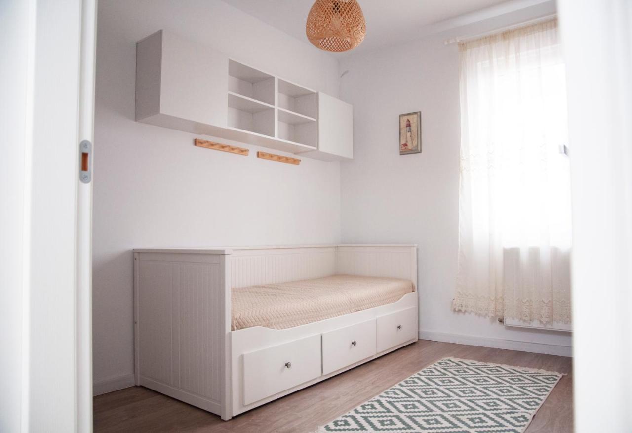 Elis Apartment By Oasis Homes 오라데아 외부 사진